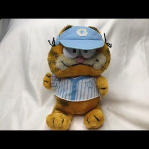 Vintage 1981 Fun Farm Baseball Player Garfield